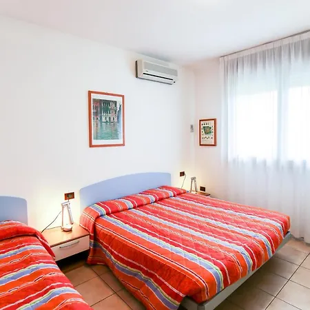 Olmi Lido Altanea Lägenhet Caorle